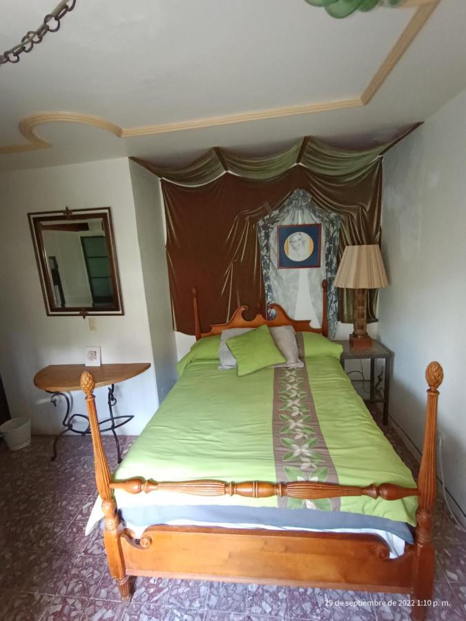 Hotel Posada Spa Antigua Casa Hogar Taxco de Alarcon Exterior foto
